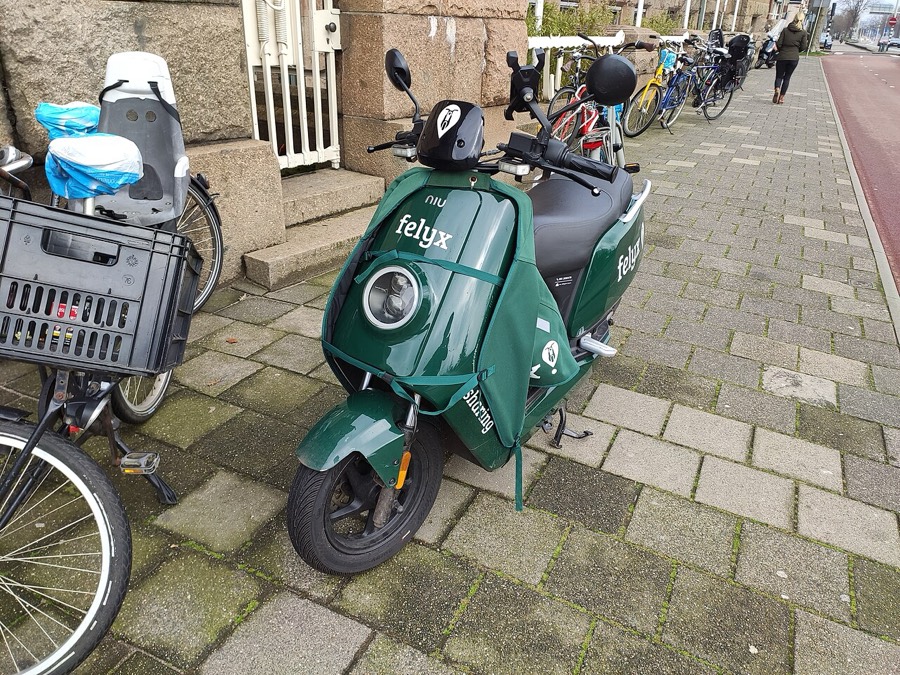 Deelvoertuig in Den Haag