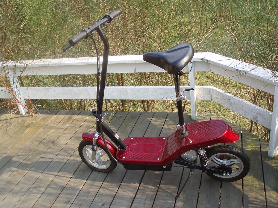 Eenvoudige elektrische step